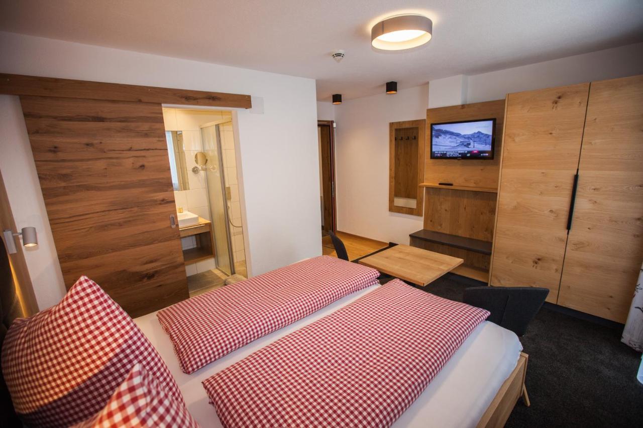 Haus Kuechelspitz Bed & Breakfast Ischgl Ngoại thất bức ảnh